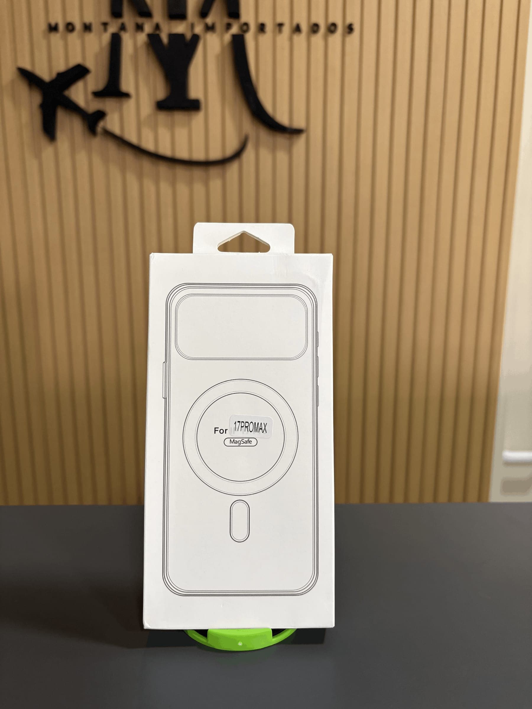 FUNDA MAGSAFE LINEA 17